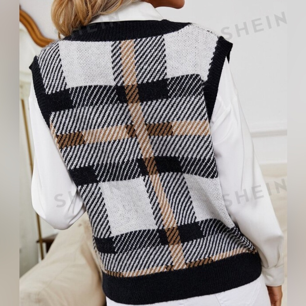 Shein plaid v-neck sweater vest, size L - Picture 2 of 8